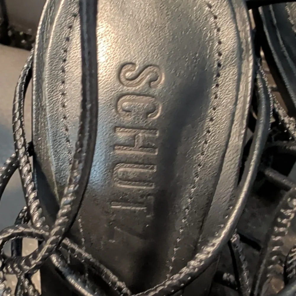 Schutz Heyde Black Strappy Calf Leather Heels New Size 6